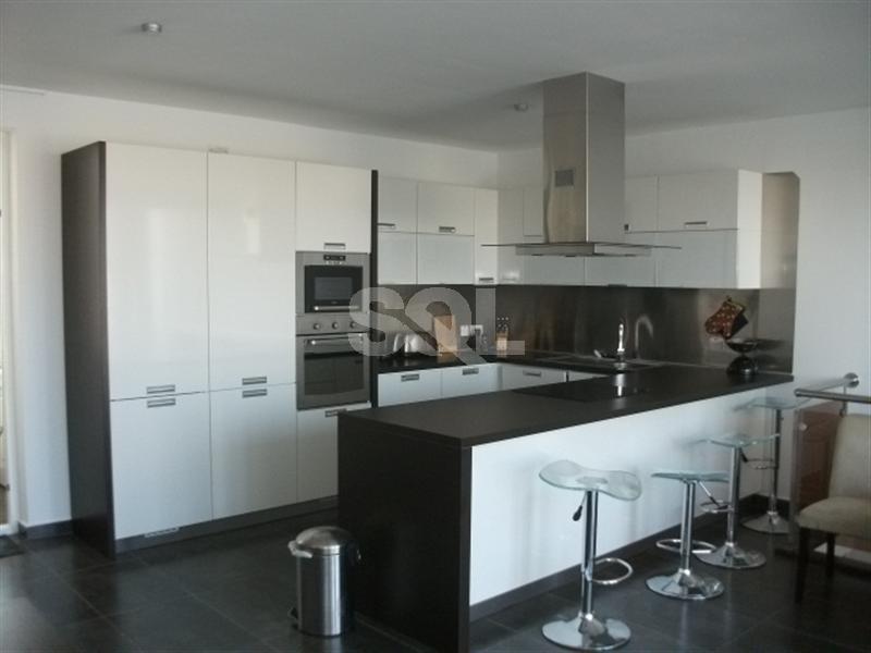 Duplex Penthouse in Sliema To Rent