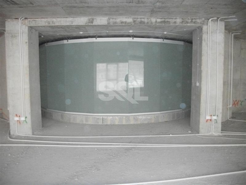 Office in Ta' Xbiex To Rent