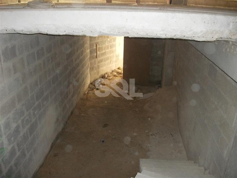 Office in Ta' Xbiex To Rent