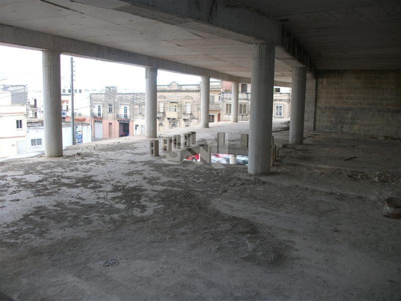 Retail/Catering in Mosta To Rent