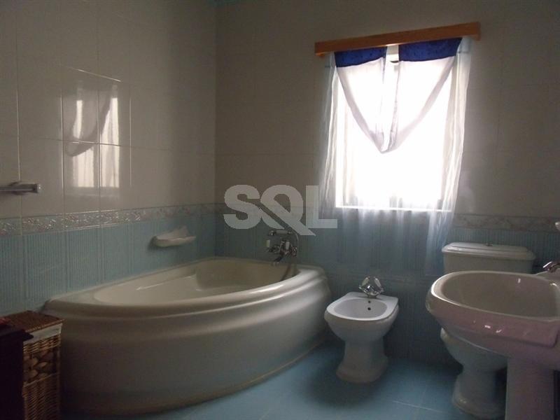 Penthouse in St. Paul's Bay To Rent