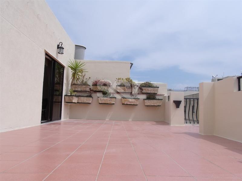 Penthouse in St. Paul's Bay To Rent