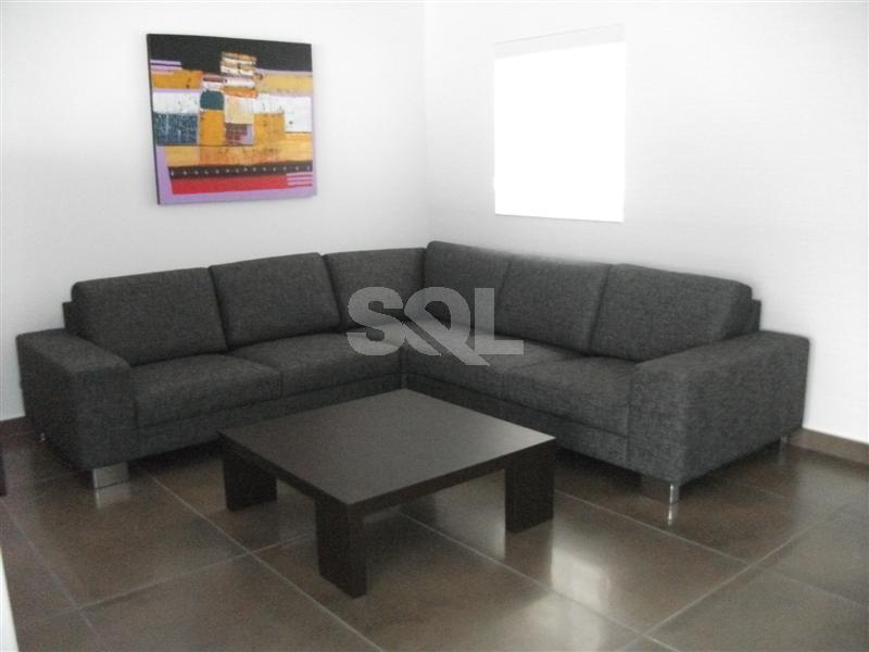 Apartment in Ta' L-Ibrag To Rent