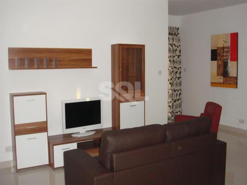 Apartment in Gzira To Rent