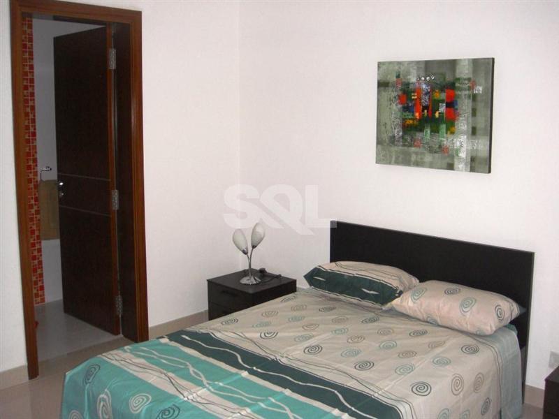 Apartment in Gzira To Rent