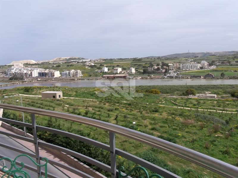 Apartment in Qawra To Rent