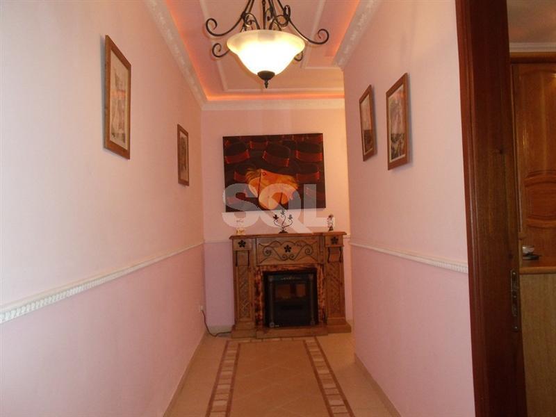 Apartment in Qawra To Rent