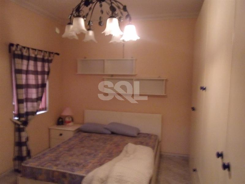 Apartment in Santa Venera To Rent