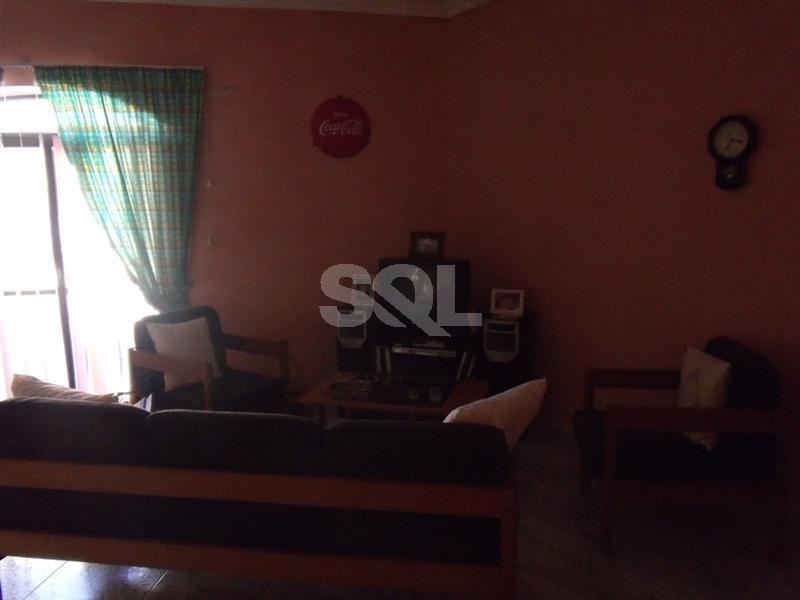 Apartment in Santa Venera To Rent