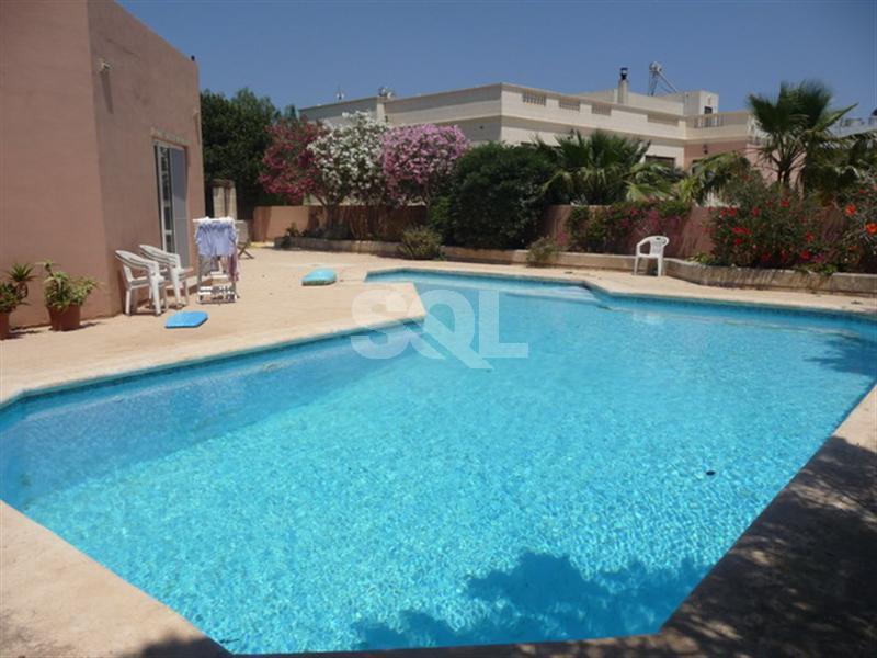 Bungalow in Madliena To Rent