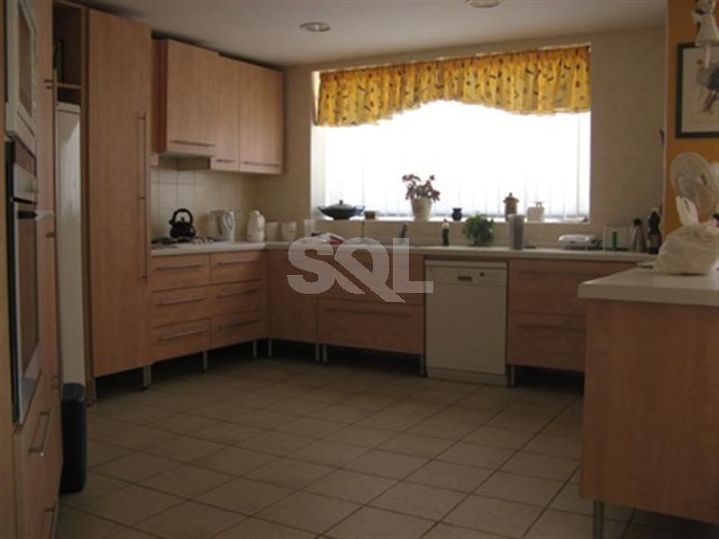 Bungalow in Madliena To Rent