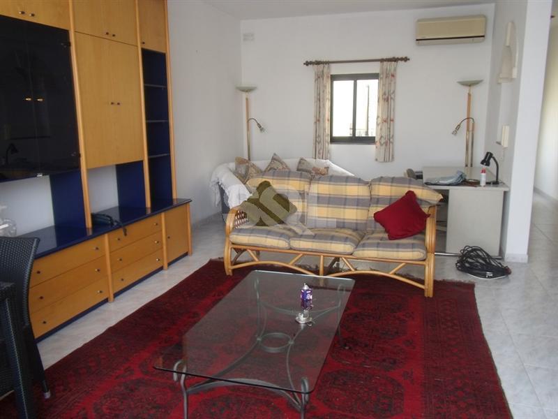 Penthouse in Xemxija To Rent