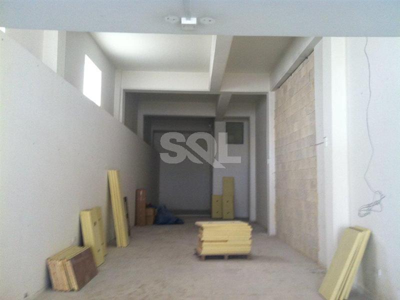 Office in Pieta To Rent