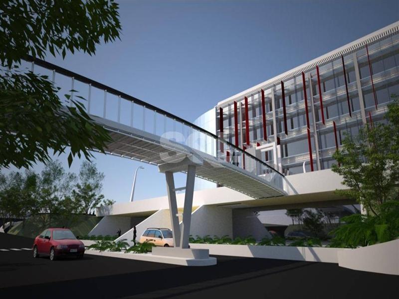 Office in Luqa To Rent