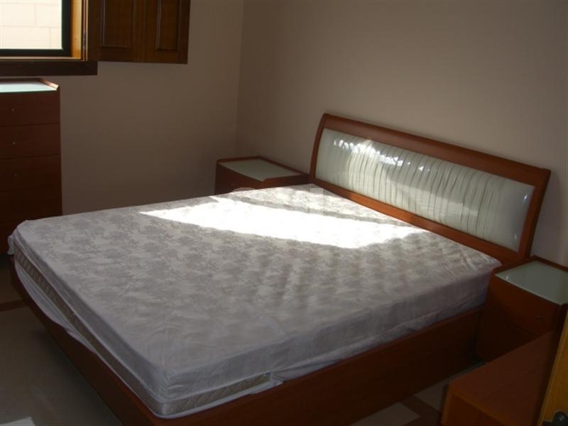 Bungalow in Iklin To Rent