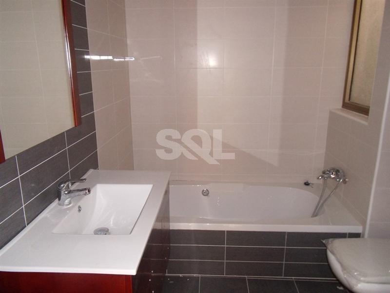 Penthouse in St. Paul's Bay To Rent