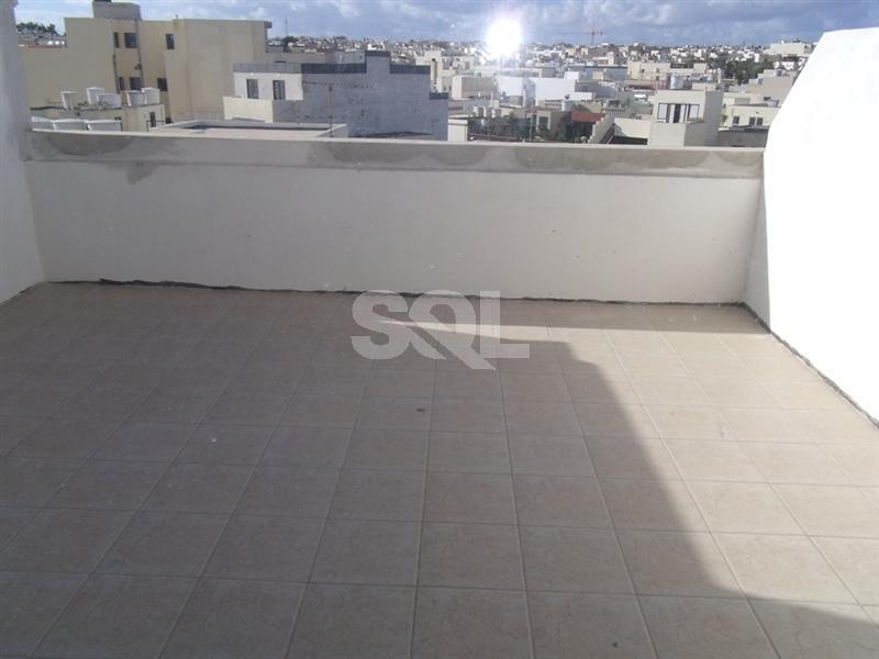 Penthouse in San Gwann To Rent