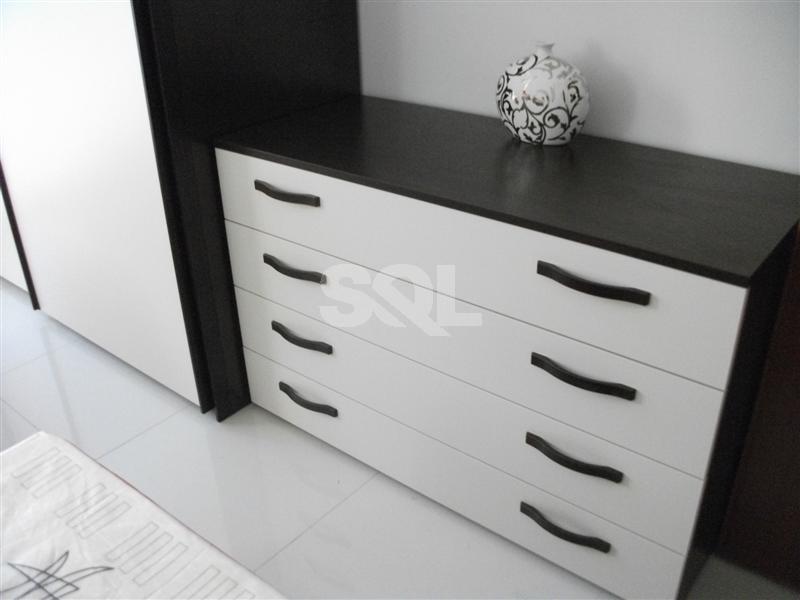 Apartment in Gzira To Rent