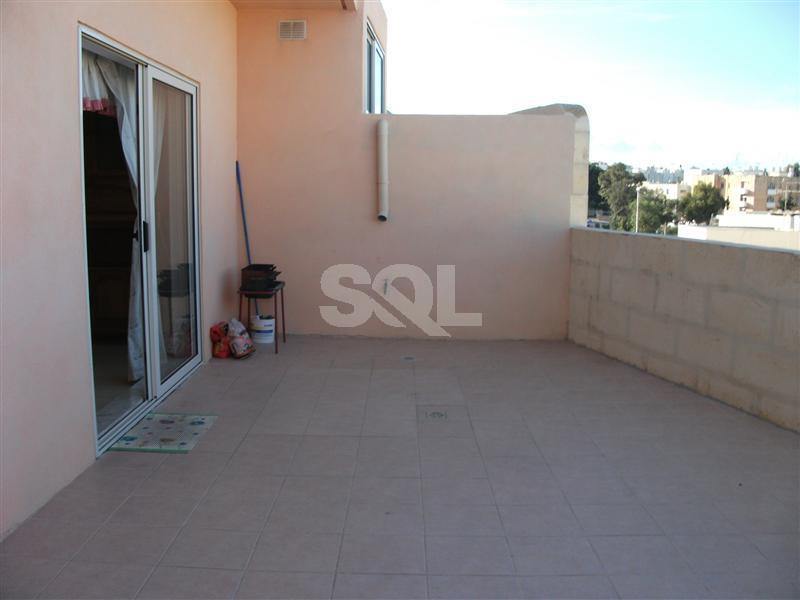 Penthouse in San Gwann To Rent