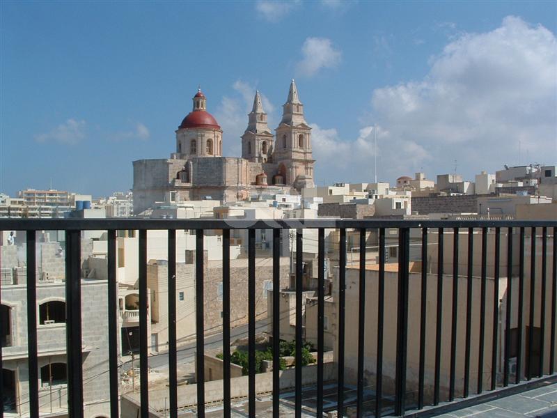 Penthouse in Mellieha To Rent