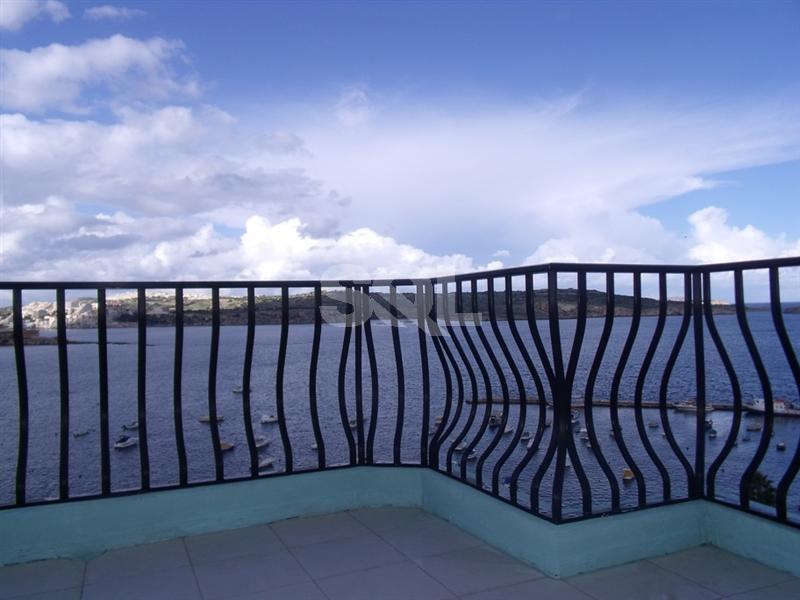Penthouse in St. Paul's Bay To Rent