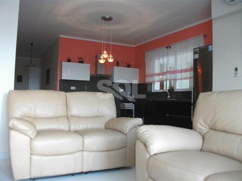 Ground Floor Maisonette in Madliena To Rent