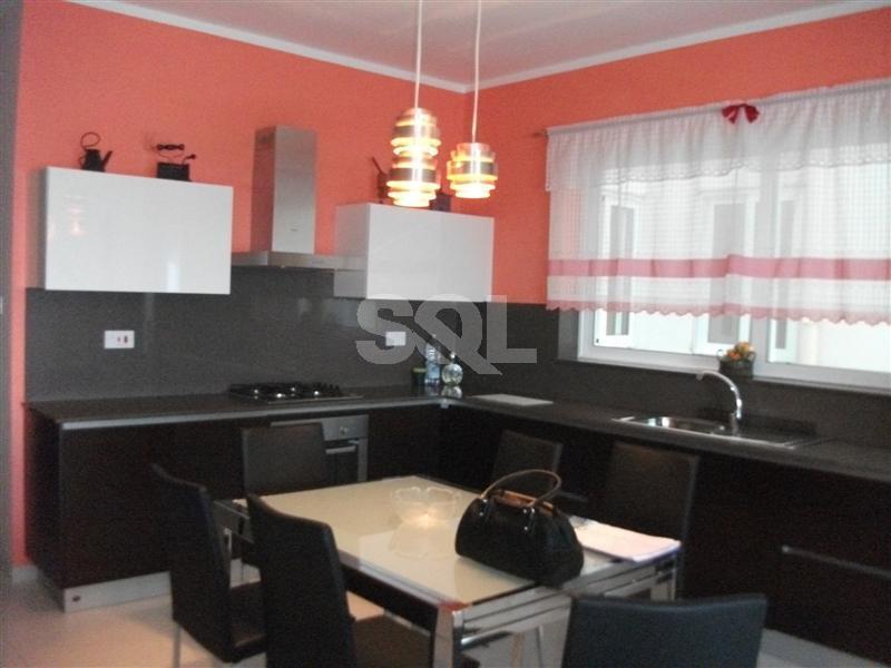 Ground Floor Maisonette in Madliena To Rent