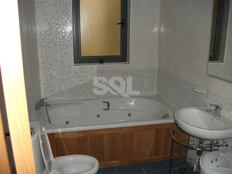 Apartment in Swieqi To Rent