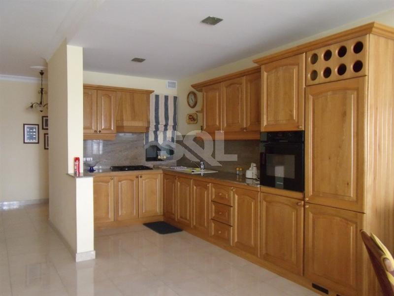 Apartment in Bugibba To Rent