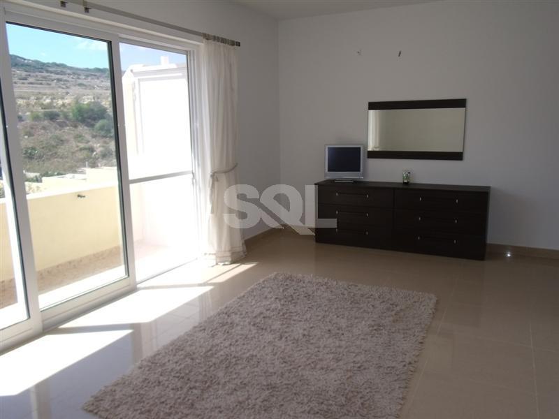 Penthouse in St. Paul's Bay To Rent