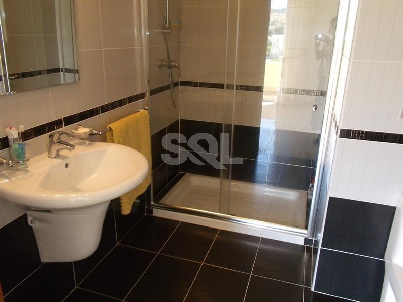 Penthouse in St. Paul's Bay To Rent