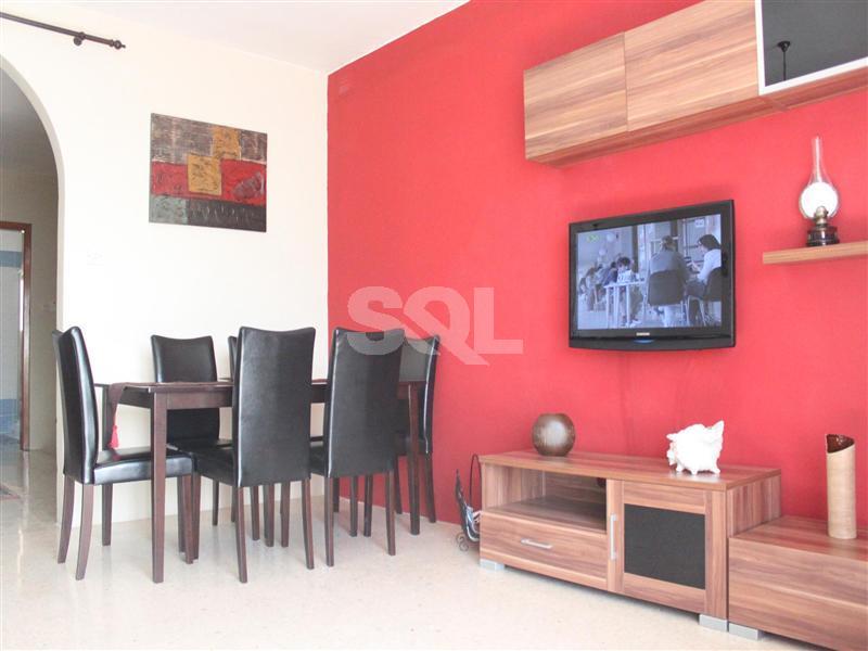 Semi-Detached Villa in Qawra To Rent