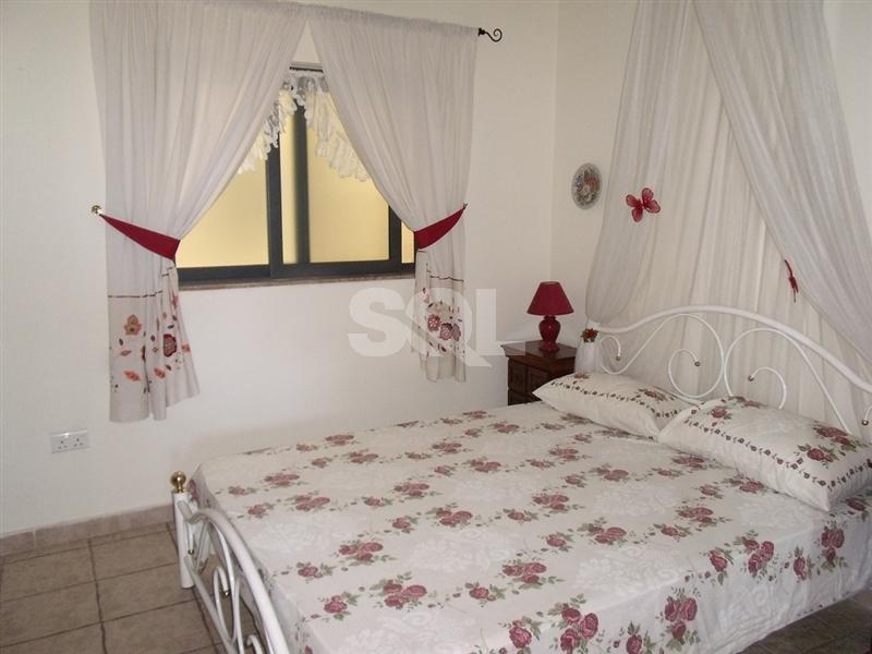 Apartment in Qawra To Rent