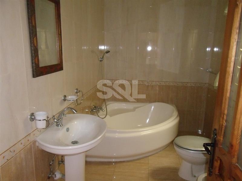 Apartment in Qawra To Rent