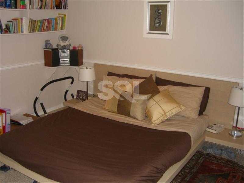 Villa in Attard To Rent