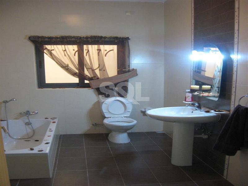 Apartment in Birkirkara To Rent