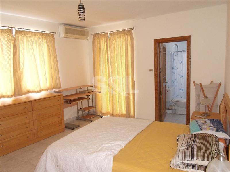 Apartment in Qawra To Rent