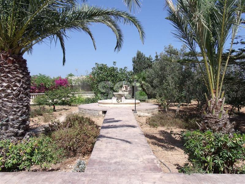 Bungalow in Birzebbuga For Sale