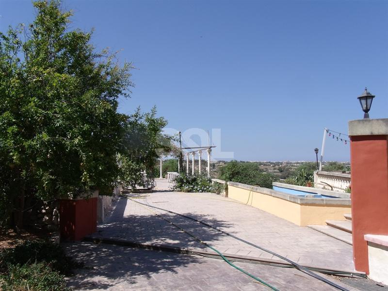 Bungalow in Birzebbuga For Sale