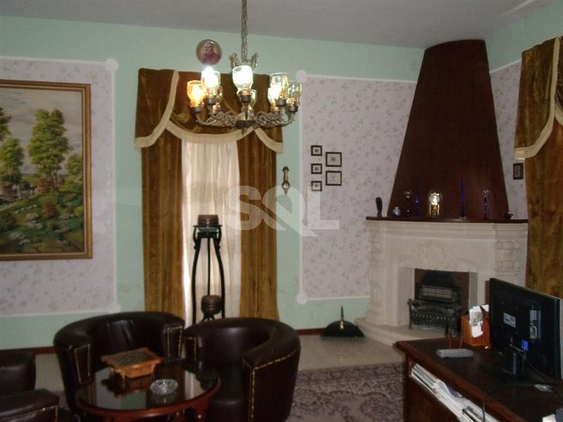 Bungalow in Birzebbuga For Sale