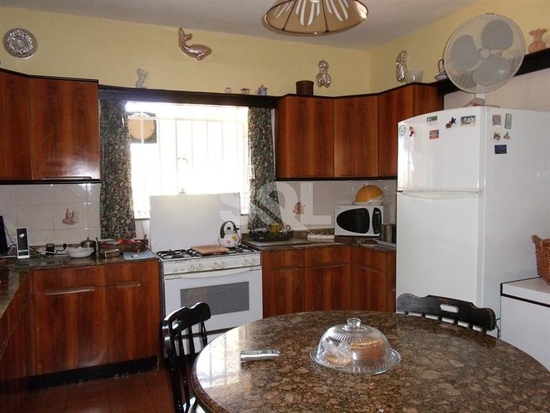Bungalow in Birzebbuga For Sale