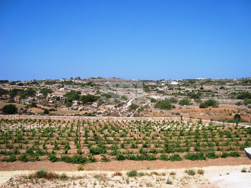 Detached Villa in Rabat For Sale