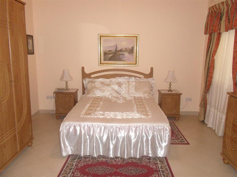 Apartment in Qawra To Rent