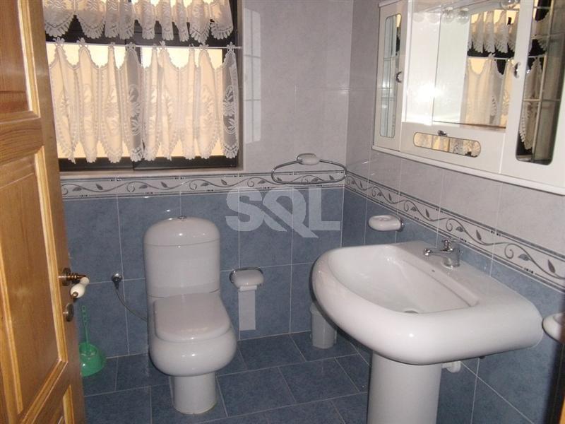 Apartment in Qawra To Rent