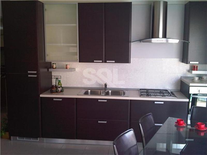 Apartment in Qawra To Rent