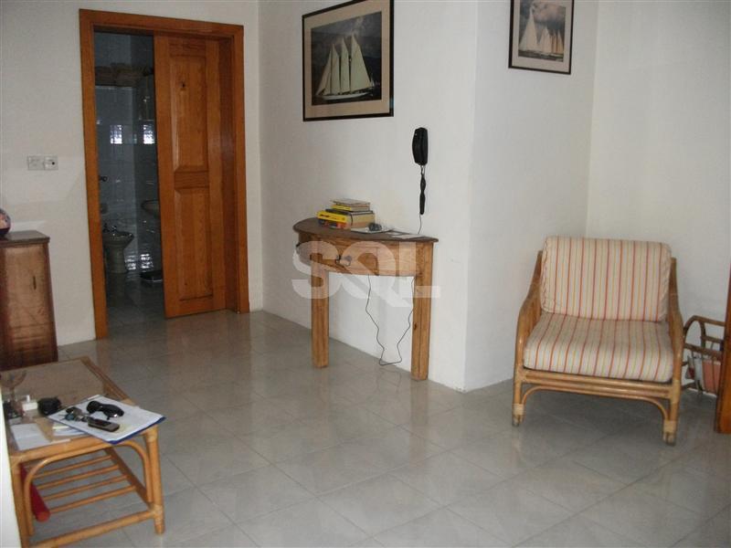 Apartment in Gzira To Rent