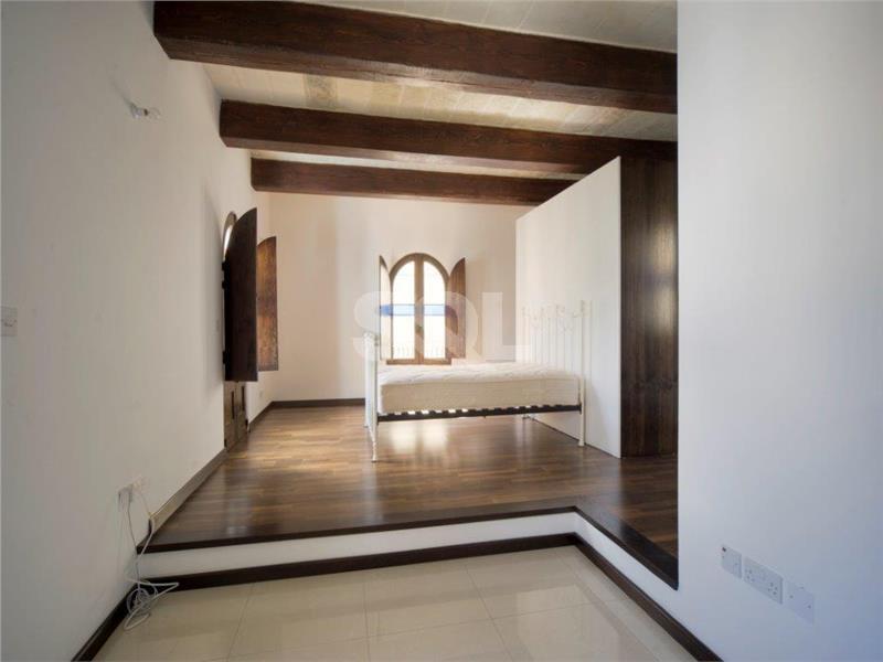 House of Character in Zejtun To Rent