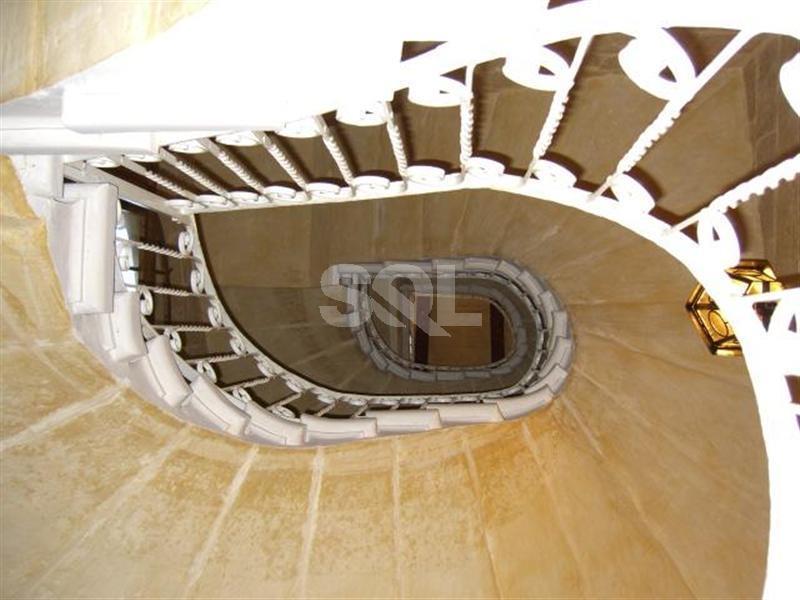 Townhouse in Zebbug For Sale