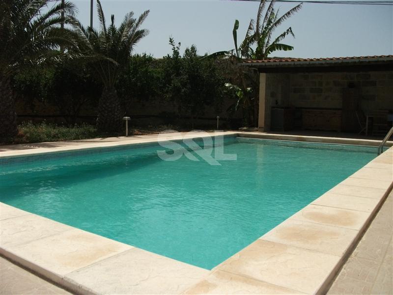 Bungalow in Madliena To Rent