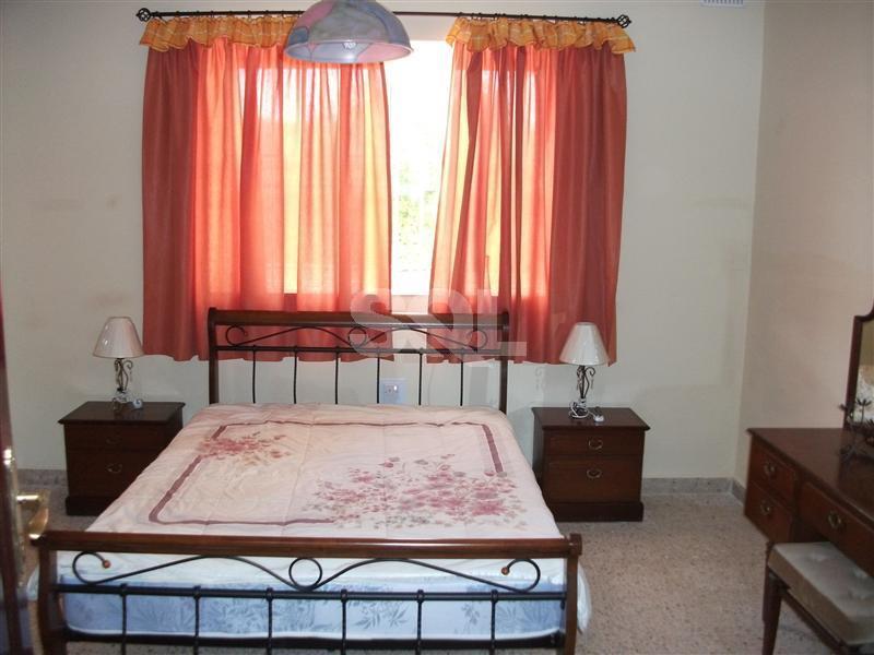 Bungalow in Madliena To Rent